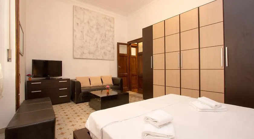 Residenza Ave Roma Bed & Breakfast