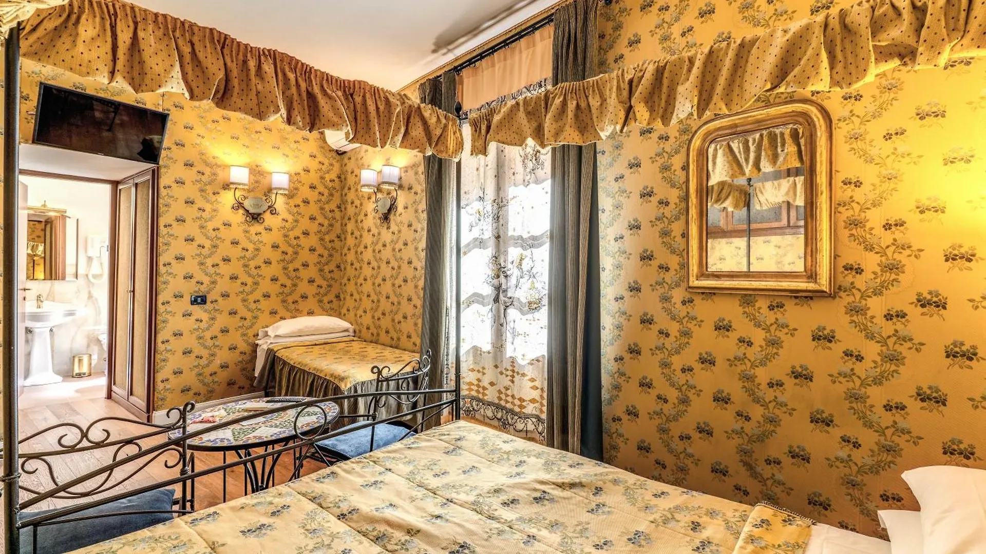 Bed and Breakfast Residenza Ave Roma Италия