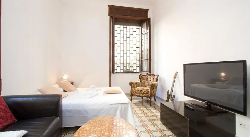 Residenza Ave Roma Bed & Breakfast  Rome