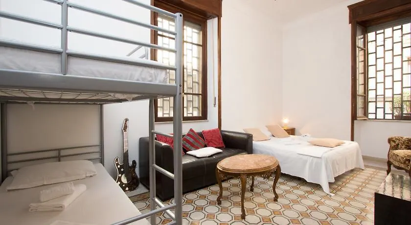 Residenza Ave Roma Bed and Breakfast