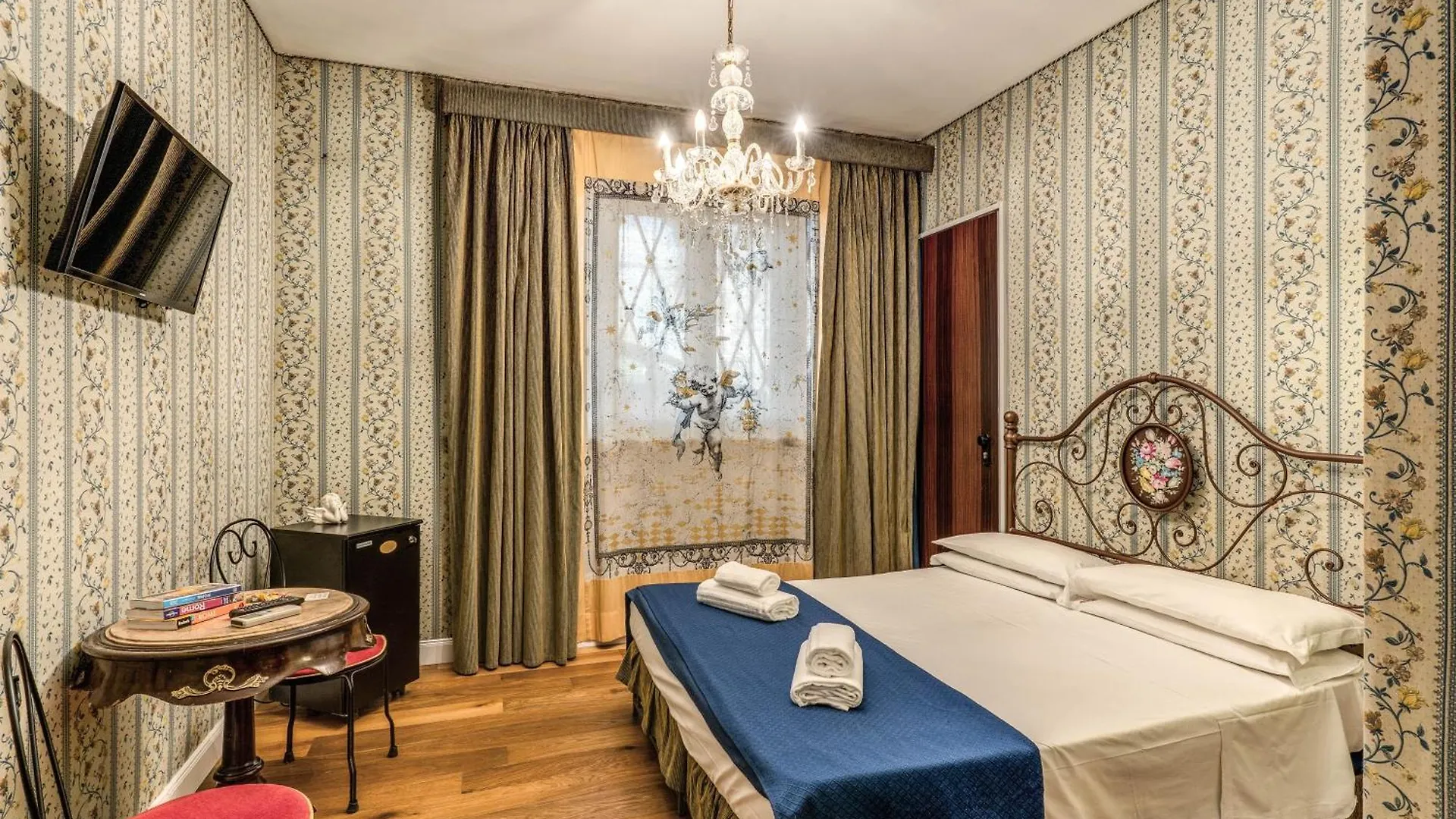 Residenza Ave Roma Bed and Breakfast