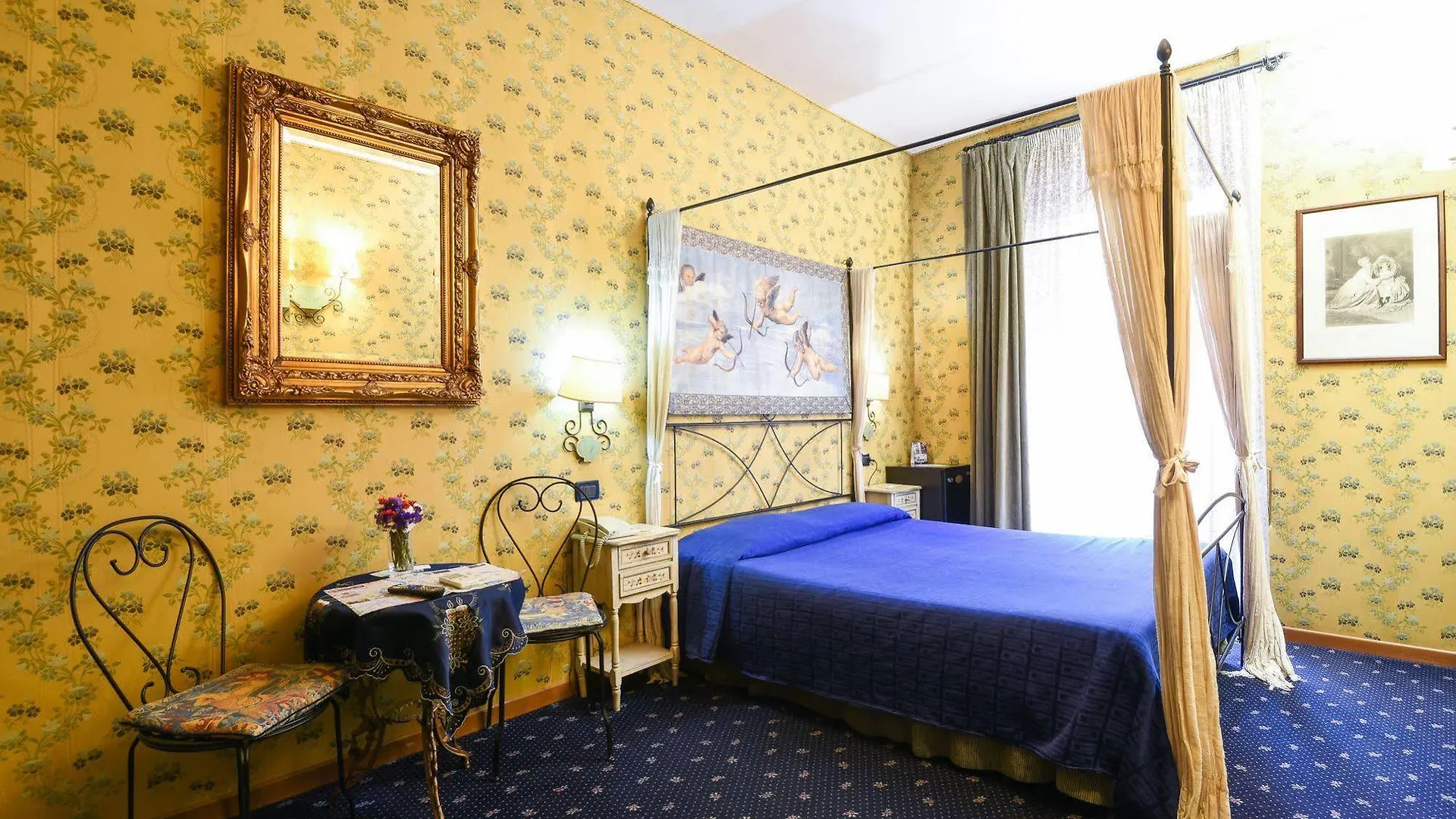 Residenza Ave Roma Bed & Breakfast  Rome