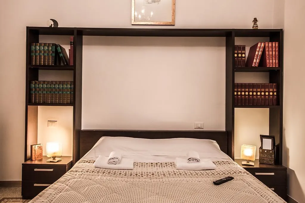 Residenza Ave Roma Bed & Breakfast 4*, Rome Italy