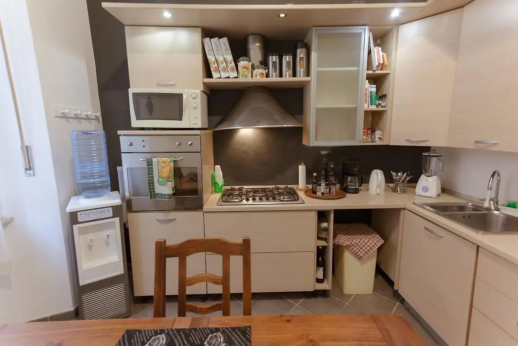 Residenza Ave Roma Bed & Breakfast